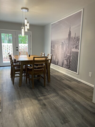 Newly renovated home away from home downtown High Point.