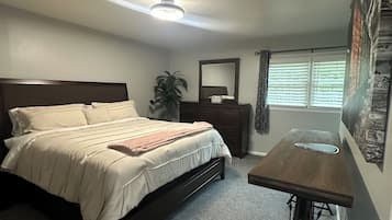 3 bedrooms, iron/ironing board, travel crib, free WiFi