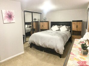 1 soverom, skrivebord og wi-fi (inkludert)