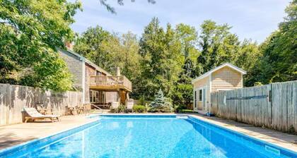 Charming 1-bedroom Guest suite in amazing Manchester-by-the-Sea with WiFi, AC