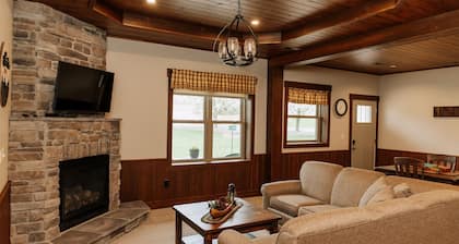 Adventure Awaits Suite: Luxury, Lodge Suite in Amish Country, Ohio.