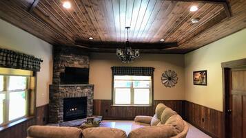 TV, fireplace, DVD player