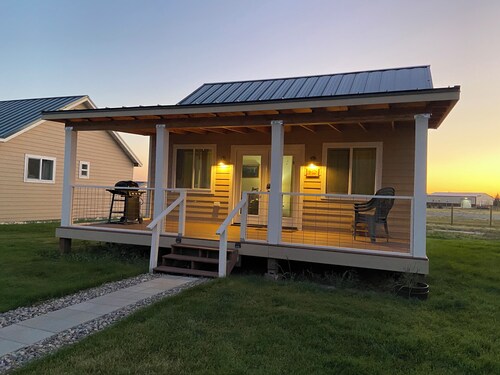 Natures Calling cabin, close to Glacier NP