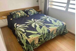 2 bedrooms, WiFi, bed sheets