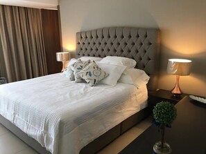 คอมฟอร์ทคอนโด | 2 ห้องนอน, Wi-Fi ฟรี, ผ้าปูที่นอน