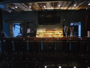 Bar (in der Unterkunft)