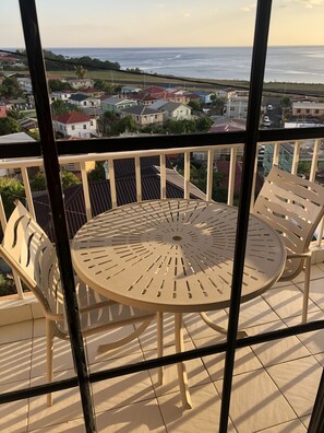 Familien-Suite | Terrasse/Patio