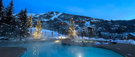 Outdoor pool, a heated pool