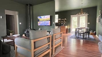 House (CL113) | Exterior