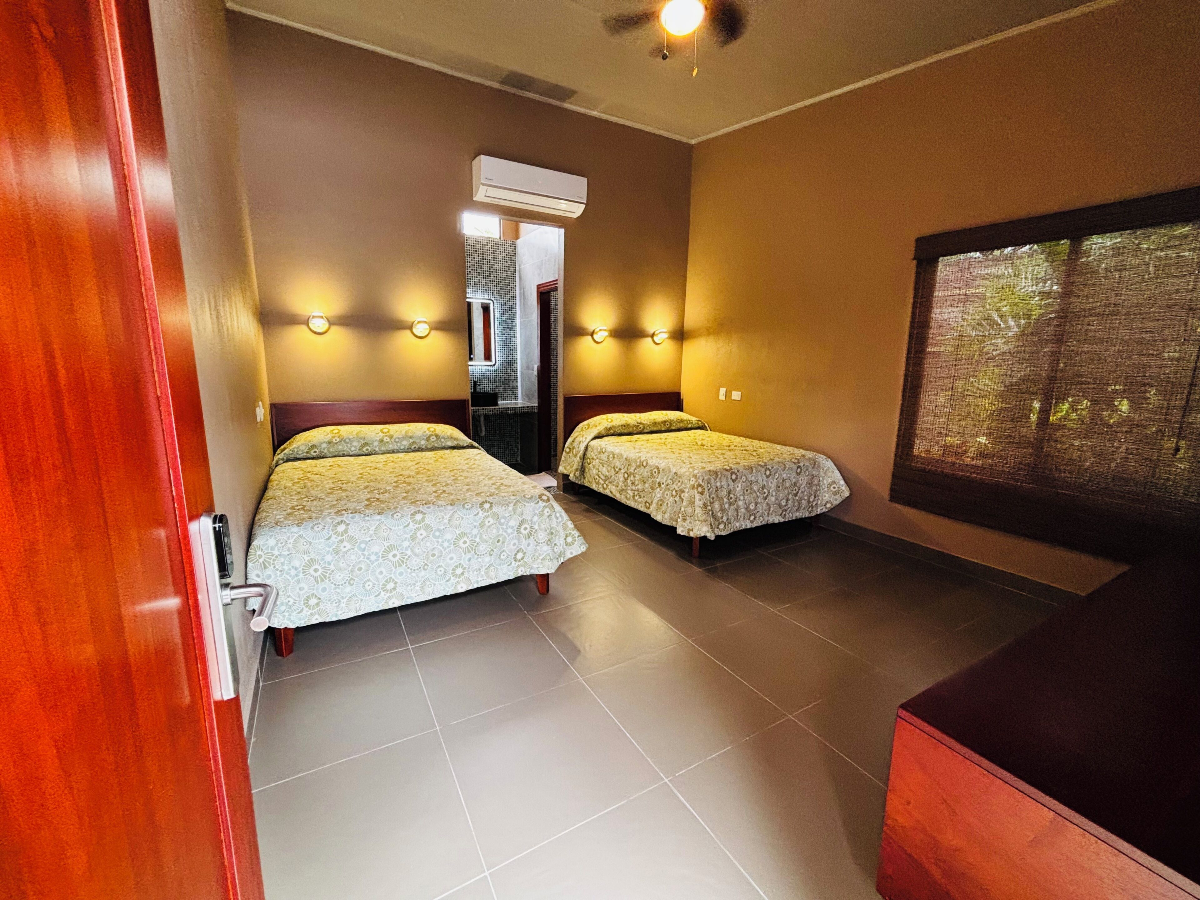 Premium bedding, in-room safe, blackout curtains, free WiFi