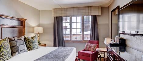 1 soverom, safe på rommet, strykejern/-brett og wi-fi (inkludert)