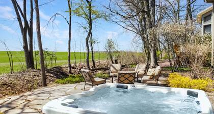 Spacious, family-friendly, and amenities galore!