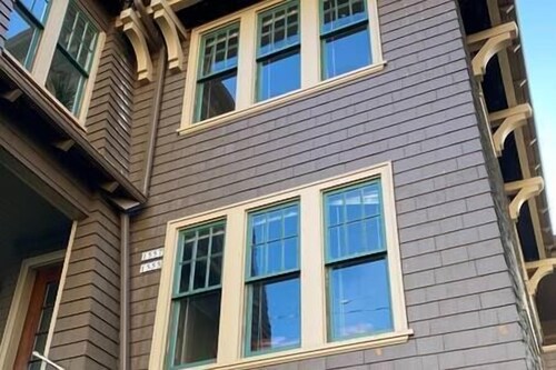 Historic Downtown Flat, No. 3