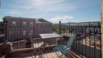 Apartment, 1 Bedroom (With Balcony)