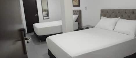 Standard Twin Room | Free WiFi