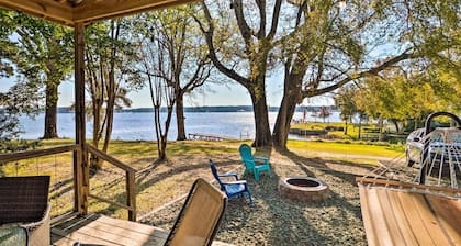 Lovely Toledo Bend Studio w/ Scenic Views!