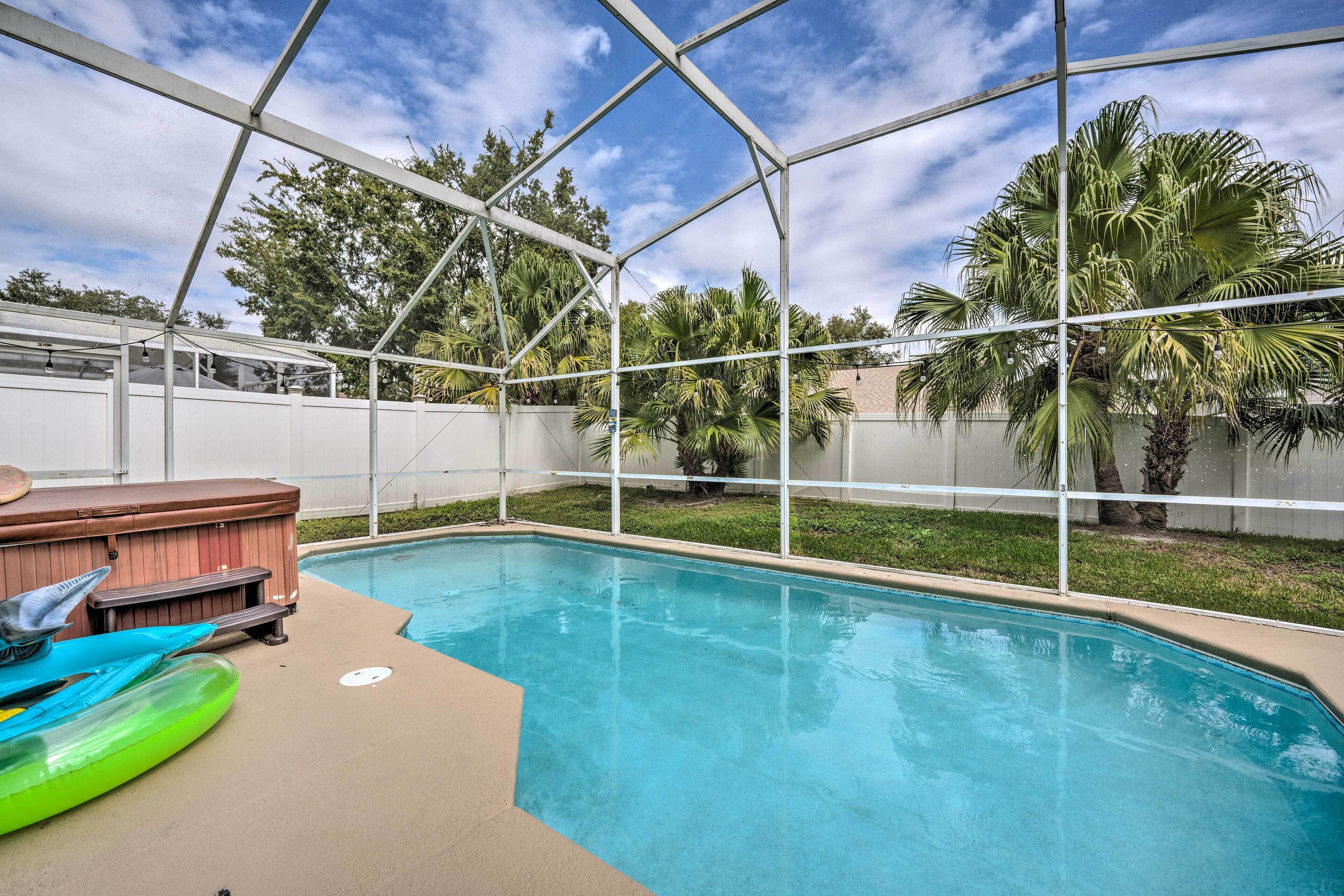 Kissimmee Getaway w/ Private Pool ~ 8 Mi to Disney