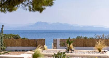 Villa Aura Loutraki Double Room with Garden view