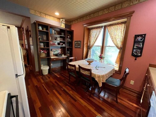 Whole Home in the Heart of St. Ansgar, Iowa