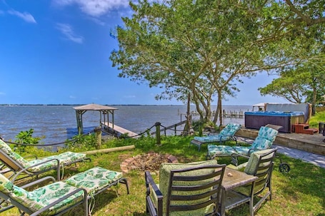 Water view. Marker 99 Resort