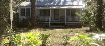 Juniper Cottage — In the Heart of Old Florida