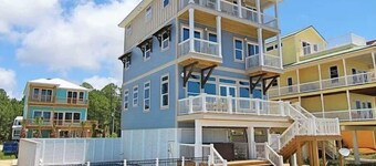Luxurious 6-Bedroom Oceanfront Home with Private Pool in Gulf County.