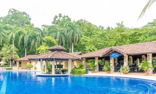 Amazing Ocean Views: Luxury Apartment @ Los Sueños