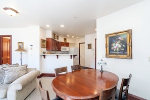 Interior - Breathtaking Ballard Views (Telluride)