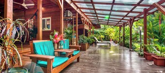 5 min Walk to Surf: Private 2BR/1BA + Ocean & Jungle Views