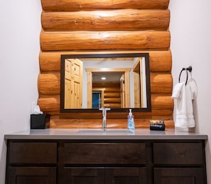 Cabane Luxe, 1 chambre, cuisine, vue jardin | Salle de bain