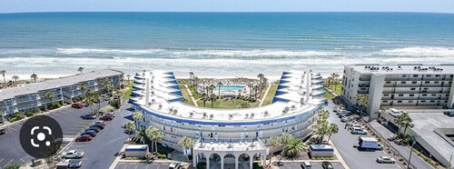 Crescent Sandpiper 214 OCEANFRONT -Oceanside pool Crescent Beach St Augustine