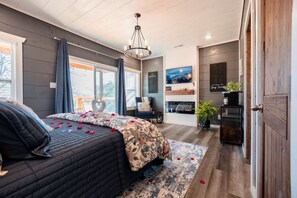 1 habitación, escritorio, tabla de planchar con plancha y wifi gratis 