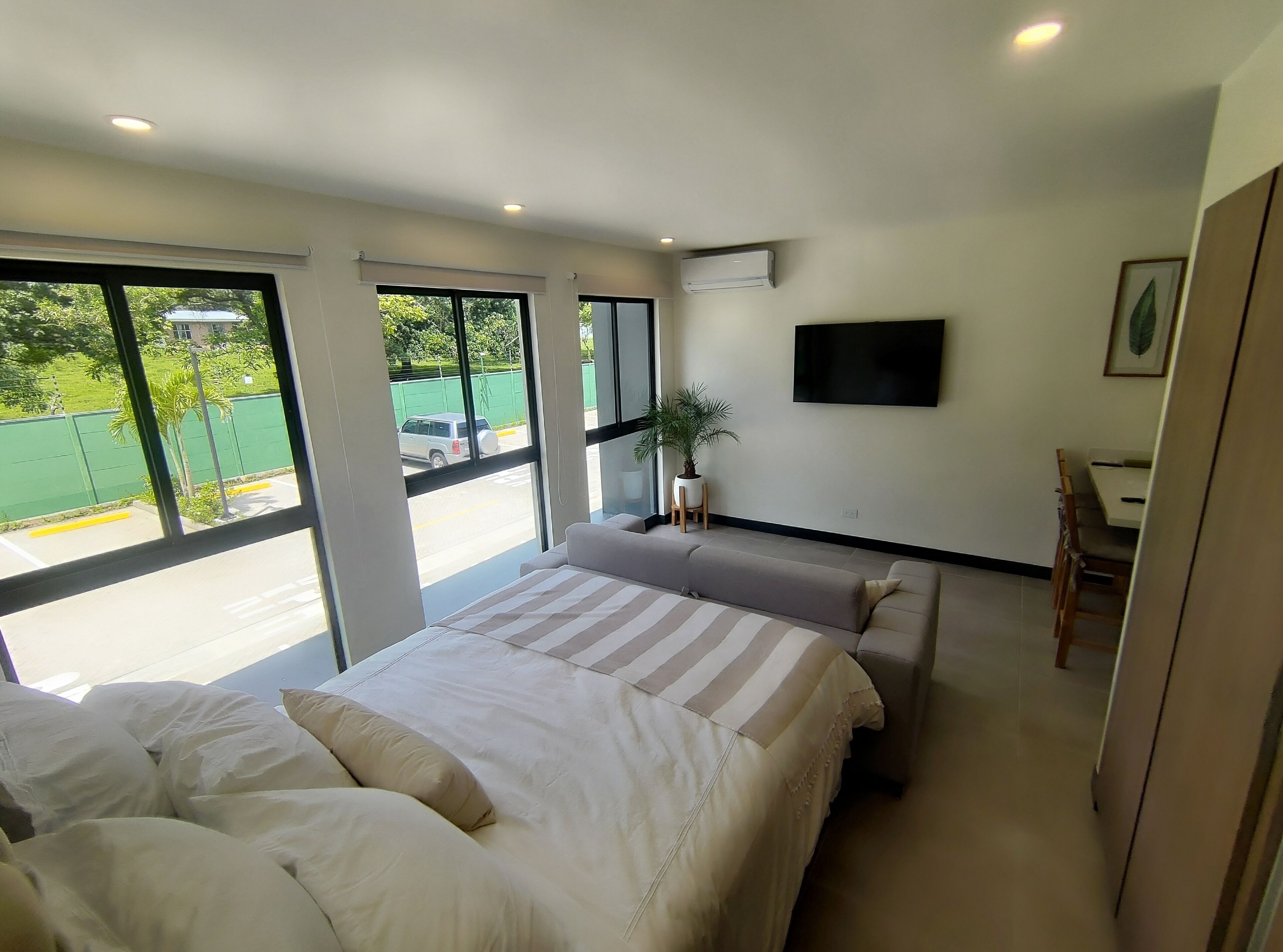 1 makuuhuone, työpöytä, silitysrauta/-lauta, ilmainen Wi-Fi