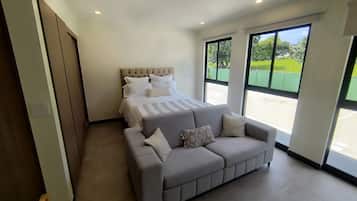 1 bedroom, desk, iron/ironing board, free WiFi