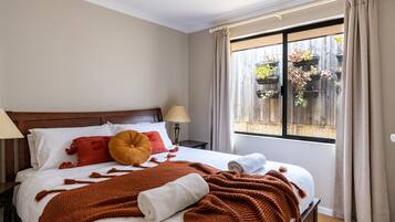 3 chambres, fer et planche Ă repasser, accĂšs Internet