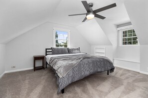 4 Schlafzimmer, Bügeleisen/Bügelbrett, Reisekinderbett, kostenloses WLAN