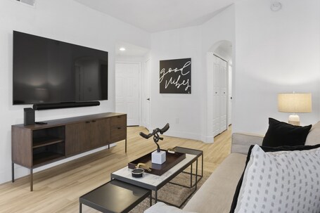 The Nines Scottsdale - Image 57