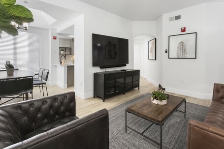 The Nines Scottsdale - Image 58