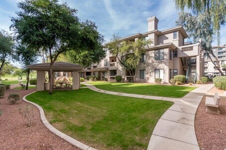 The Nines Scottsdale - Image 48