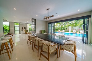 Dining - Villa Okenada (Canggu)