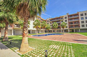 Property grounds - Esquirol (Cambrils)