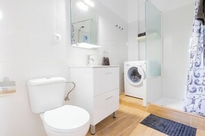 Shower, hair dryer, towels - Casa Javier · Bonita Vivienda Vacacional Casa Kuhn (Puerto de la Cruz)