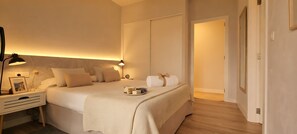 1 chambre, fer et planche à repasser, Wi-Fi gratuit, draps fournis