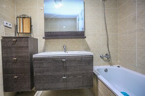 Badewanne, Haartrockner