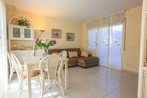 Dining - CASA MERCURI Cambrils (Cambrils)