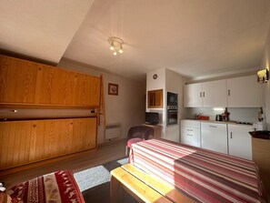 Wi-fi (inkludert) og sengetøy