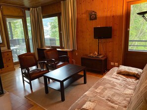 1 bedroom - Apartment in La Clusaz center with balcony, elevator and ski locker (La Clusaz)