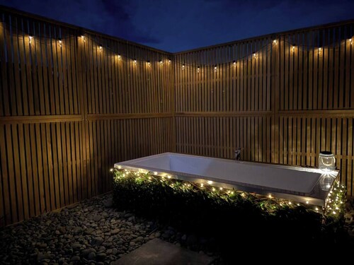Pods Retreat with friendly farm animals, Pod Retreat, with outdoor bath and farm pets.