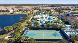 Sports court - Beautiful 5-Bedroom Home with Pool (Four Corners)