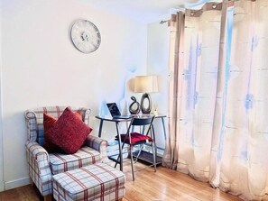 2 bedrooms, free WiFi, bed sheets - Lovely 2-bed Apartment in Aberdeen (Aberdeen)